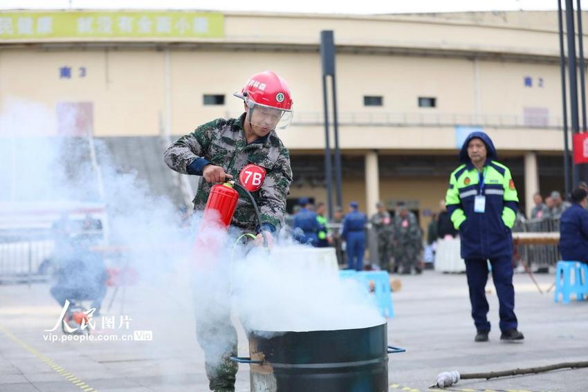 重庆梁平：基层救援队伍开展技能“大比武”