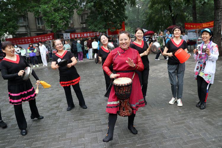 与邻为伴与邻为善 朝阳区香河园街道社区邻里节启动