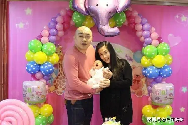 又一对明星夫妻被曝离婚！结婚14年育有一儿一女，离婚原因令人唏嘘