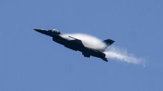 担心遭俄打击，乌西部小镇反对F-16进驻