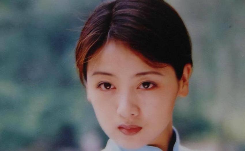 《上错花轿》23年后翻红：再看三位女主，竟把剧中选择照进了现实