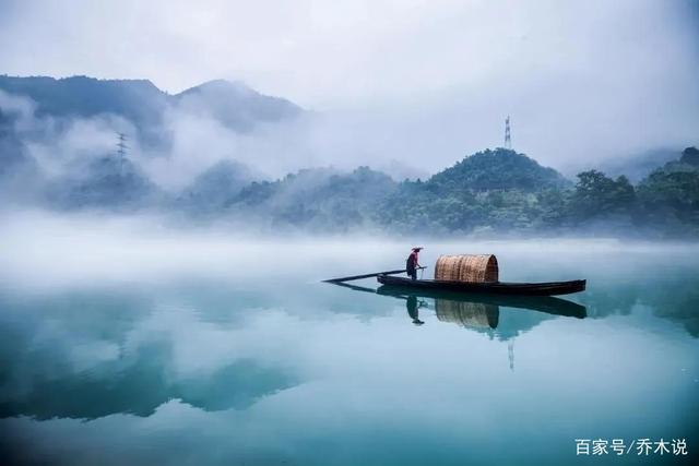 一个女人的气质里，藏着她读过的书，爱过的人，走过的路