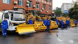 雨雪冰冻再度来袭 湘西公路人在行动