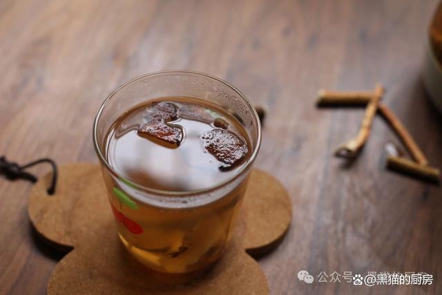 小满后多喝这杯“祛湿轻盈茶”，把油腻困乏都赶走，无湿一身轻