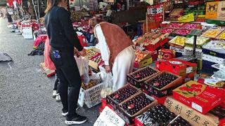 春节假期水果畅销  价格较节前有回落