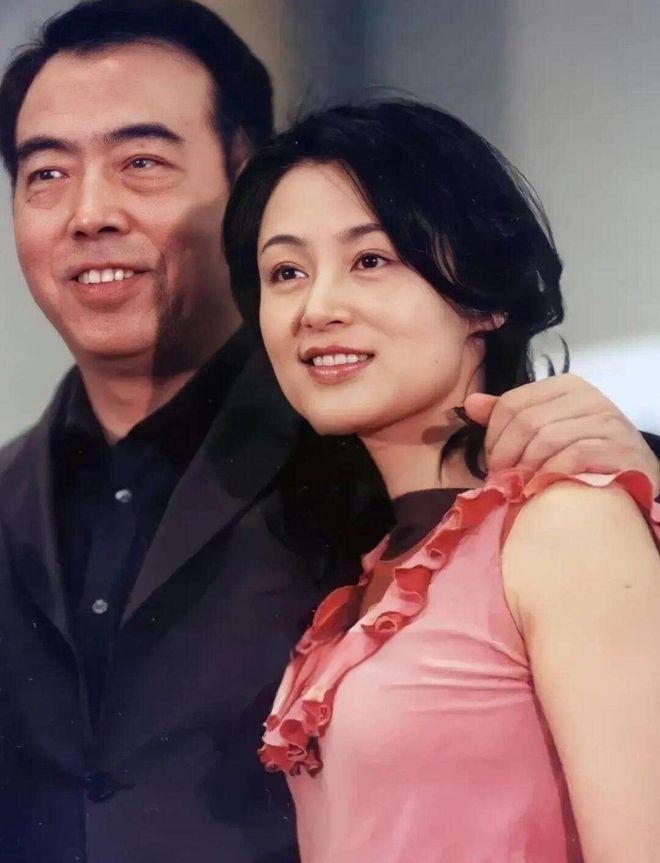 两度离婚又辜负倪萍6年，三婚娶小16岁娇妻，陈凯歌：我有个条件