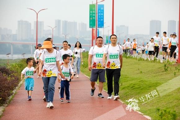 出圈了！首届中国·潼南滨江田园彩虹泡泡跑收获好评