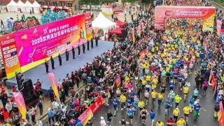 跑过一路风景 6000余名选手逐梦沈阳皇姑首届半程马拉松