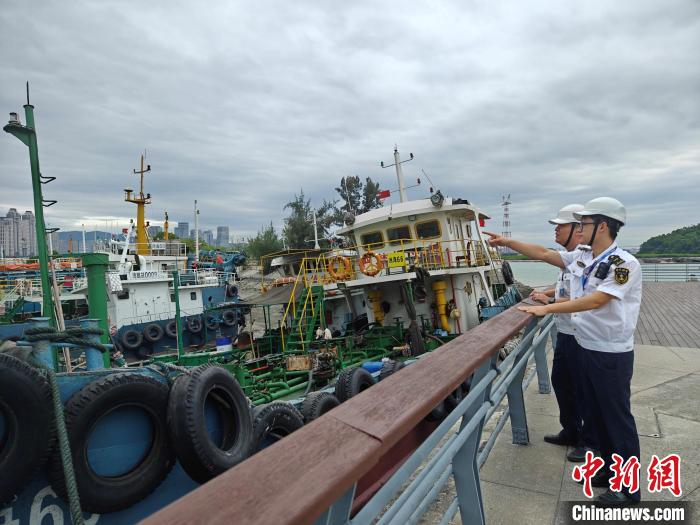 台风“小犬”来袭 福建沿海54条客运航线停航