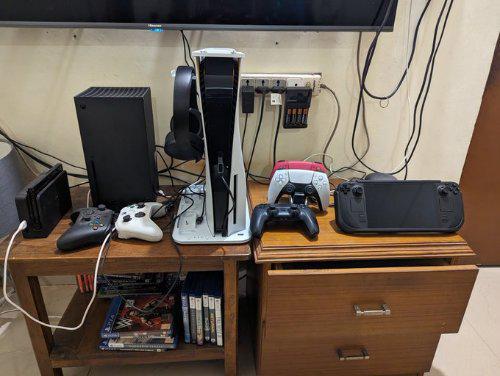 外网热议最佳游戏配置：PS5+PC+Switch玩一切