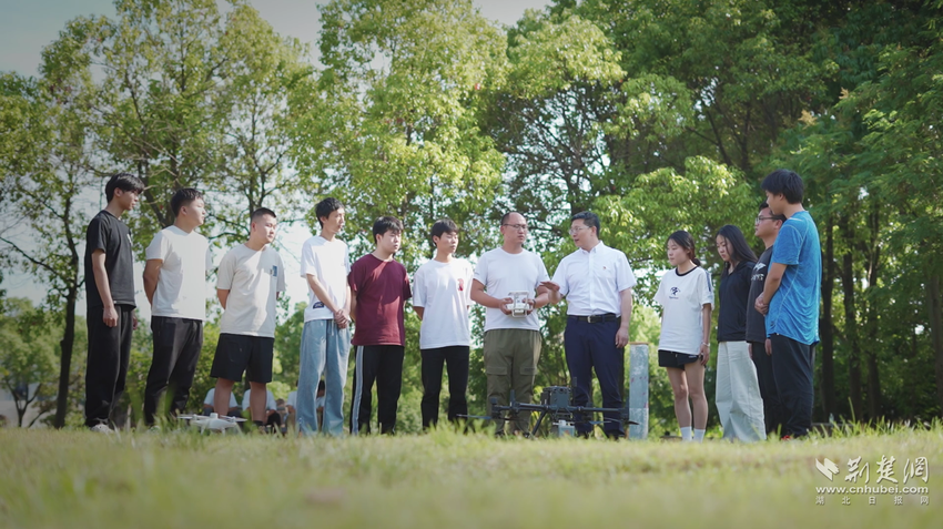 “砥砺前行”筑市政丨奔赴山海 市政工程人青春再启航（视频）