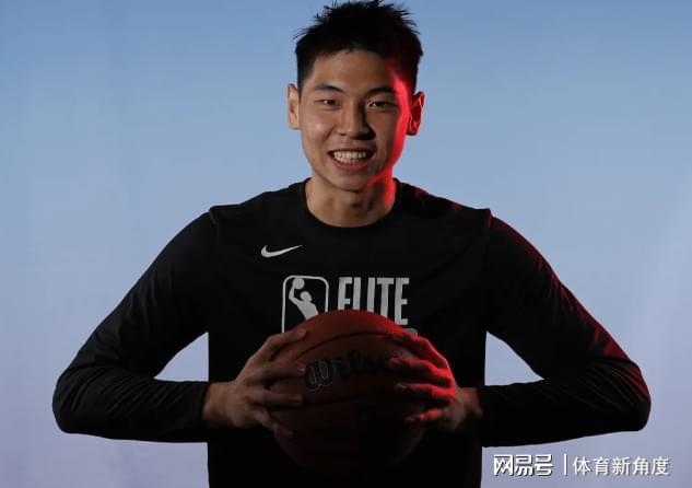 NBA！我来了！崔永熙加盟篮网