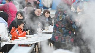 乡村大集欢乐多（记录中国）