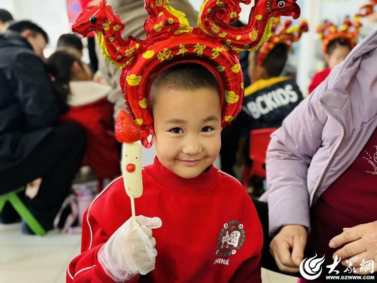 福满元旦 童趣集福——东营区史口镇中心幼儿园开展元旦游园活动