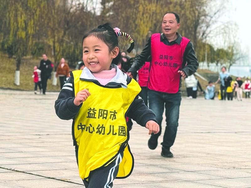 奔跑！在冬日暖阳里