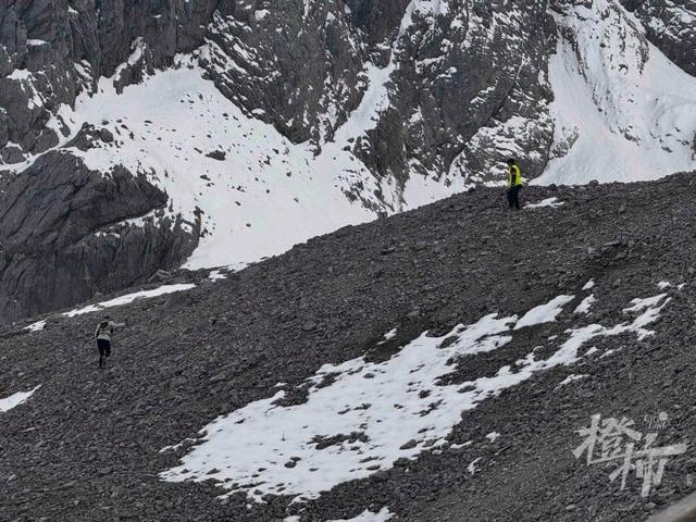 39岁男子在哈巴雪山失联20多天，其父悬赏5万元寻人！失踪3天前，他还独闯玉龙雪山未开发区域被拦下