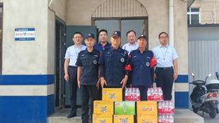 济南市第七人民医院为一线工作者送去夏季清凉
