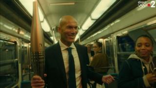 为拍奥运火炬手宣传片，齐达内生平首次搭乘巴黎地铁