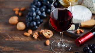 法媒用AI来寻找“世界十大最佳葡萄酒”：半数属于法国