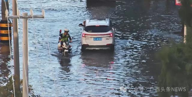 “十月大潮”引发海水倒灌北海市区多地被淹