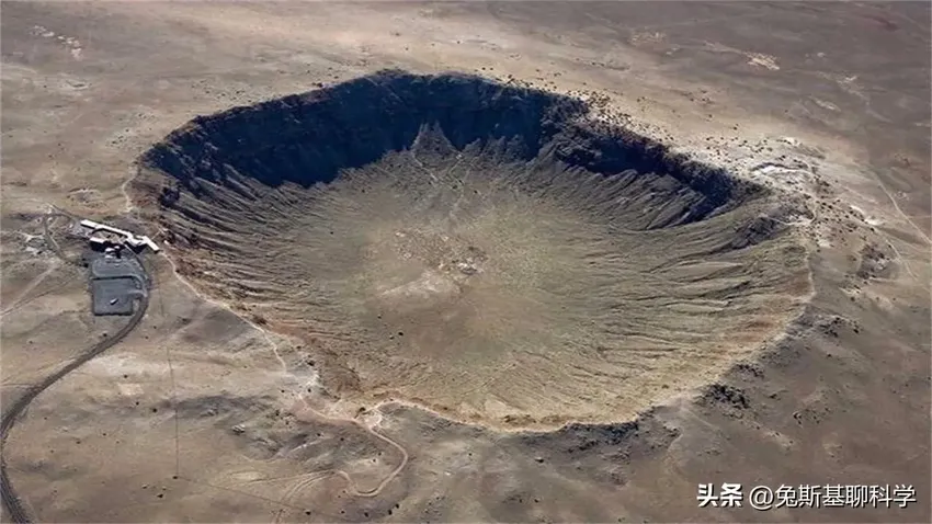 木星真的是地球生命保护神吗？想多了，木星也会偷偷暗算地球