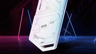 华硕 ROG 幻影硬盘盒白色版开售：10 Gbps 速率，389 元