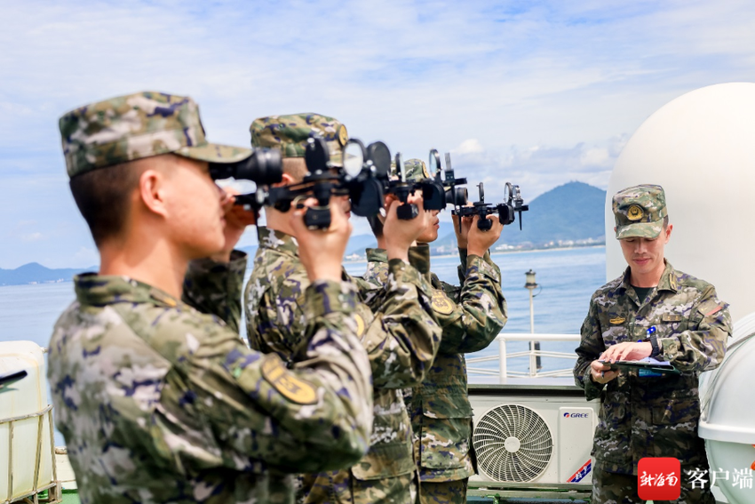 海南海警局开展环海南岛编队训练暨群众性比武活动