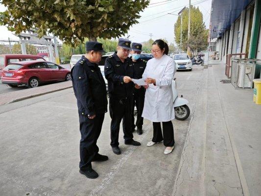 济南市莱芜区高庄街道：城管进社区 落实“门前五包”责任制宣传工作