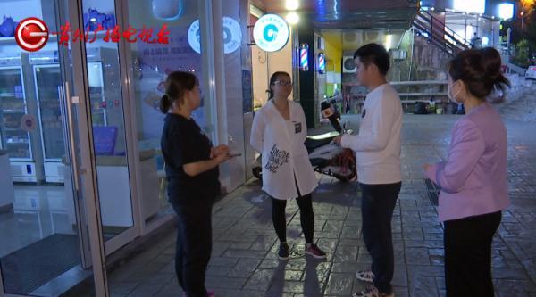 贵阳一女子买糖果发霉，店家：赔偿价款的十倍