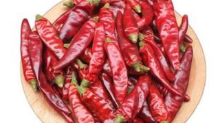 适量食用辣椒可以促进血液循环，提高身体对氧气的吸收和利用效率