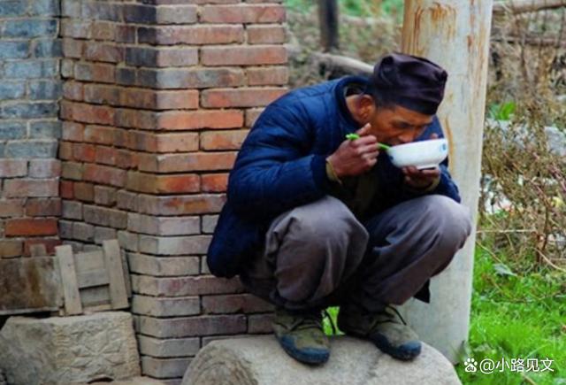 过70岁生日，看到兄弟姐妹6个随的礼，气得我果断退出了家族群