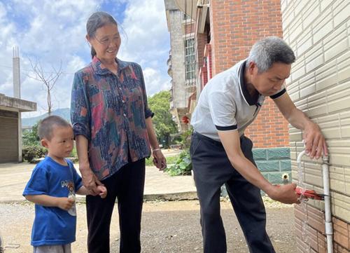 湖南江永：三千农村“邻先锋”持证上岗“邻”聚力