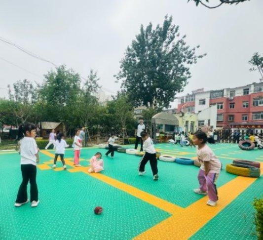 淄博市淄川区实验幼儿园开展丢沙包传统游戏