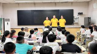 我在“三下乡”|山东女子学院志愿服务队走进济南市罗而小学