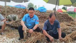 中国石油“沂蒙六姐妹”志愿服务队开展夏季助农消暑分销活动