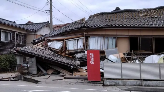 国内一主持人称日本地震是“报应来了”，媒体：面对天灾岂能称为报应