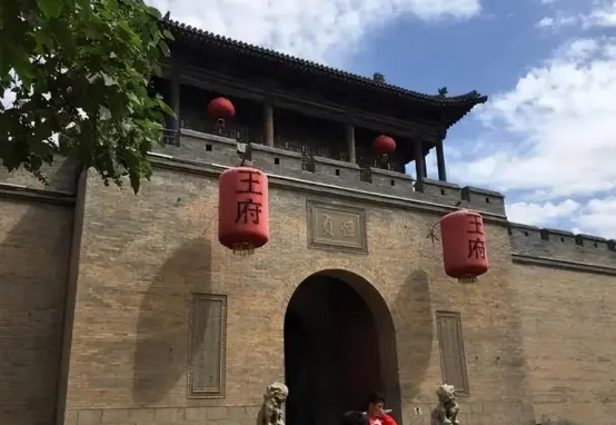 中国“第一私人豪宅”耗时300年完工,如今竟无人居住