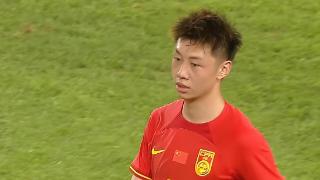 大爆冷！1-0！国足爆发：击败韩国队，史诗级胜利，拼到抽筋