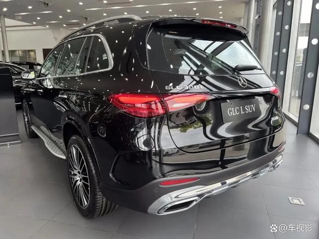 GLC 对决X3？豪华中型SUV对决，谁更具吸引力？