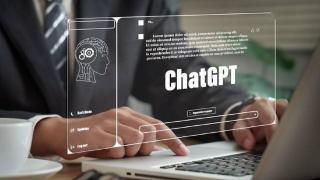 ChatGPT需要真正人类调教治疗？