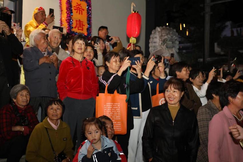 衢州“我们的村晚”唱响乡村繁荣新景象