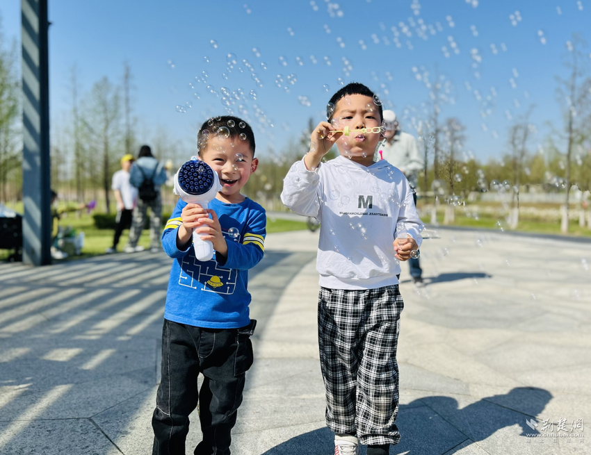 我和春天有个约会 阳光幼儿园亲子春游活动