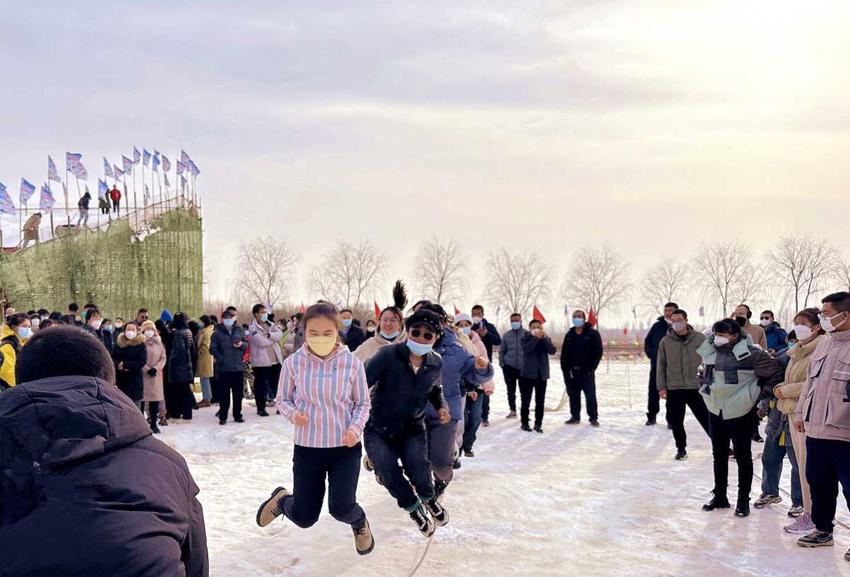 踏雪迎春 永宁县职工冰雪趣味运动会欢乐无限