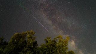 2025年第一场流星雨来了 肉眼就能观测