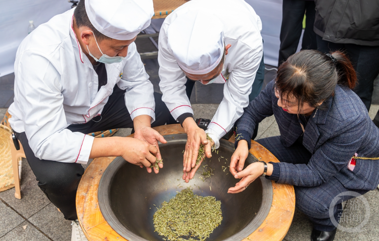 重庆南川：手工制茶展茶艺