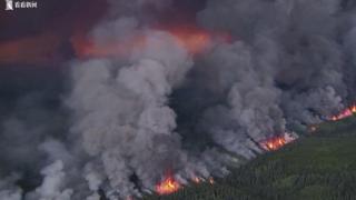 浓烟跨海抵达西班牙 加拿大最严重山火还在烧