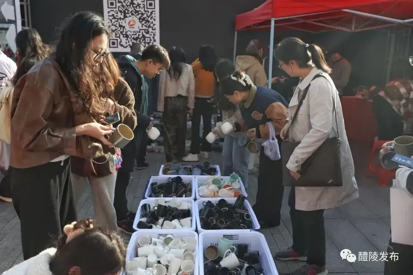 捡瓷现场搬到湖南师大，醴陵这个“显眼包”彻底火了