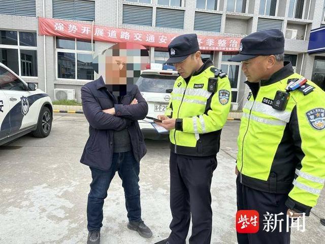 步步惊心！倒车这波操作 交警打出了“12分”！看看吧