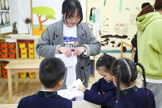 职业教育看浙江 | 课堂上的大飞机、校门口的幼儿园——看产教融合的金职行动