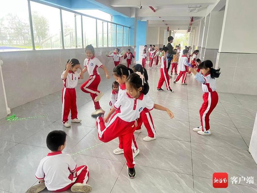 新海南观察｜海口部分中小学“花式玩法”让课间不那么“静悄悄”